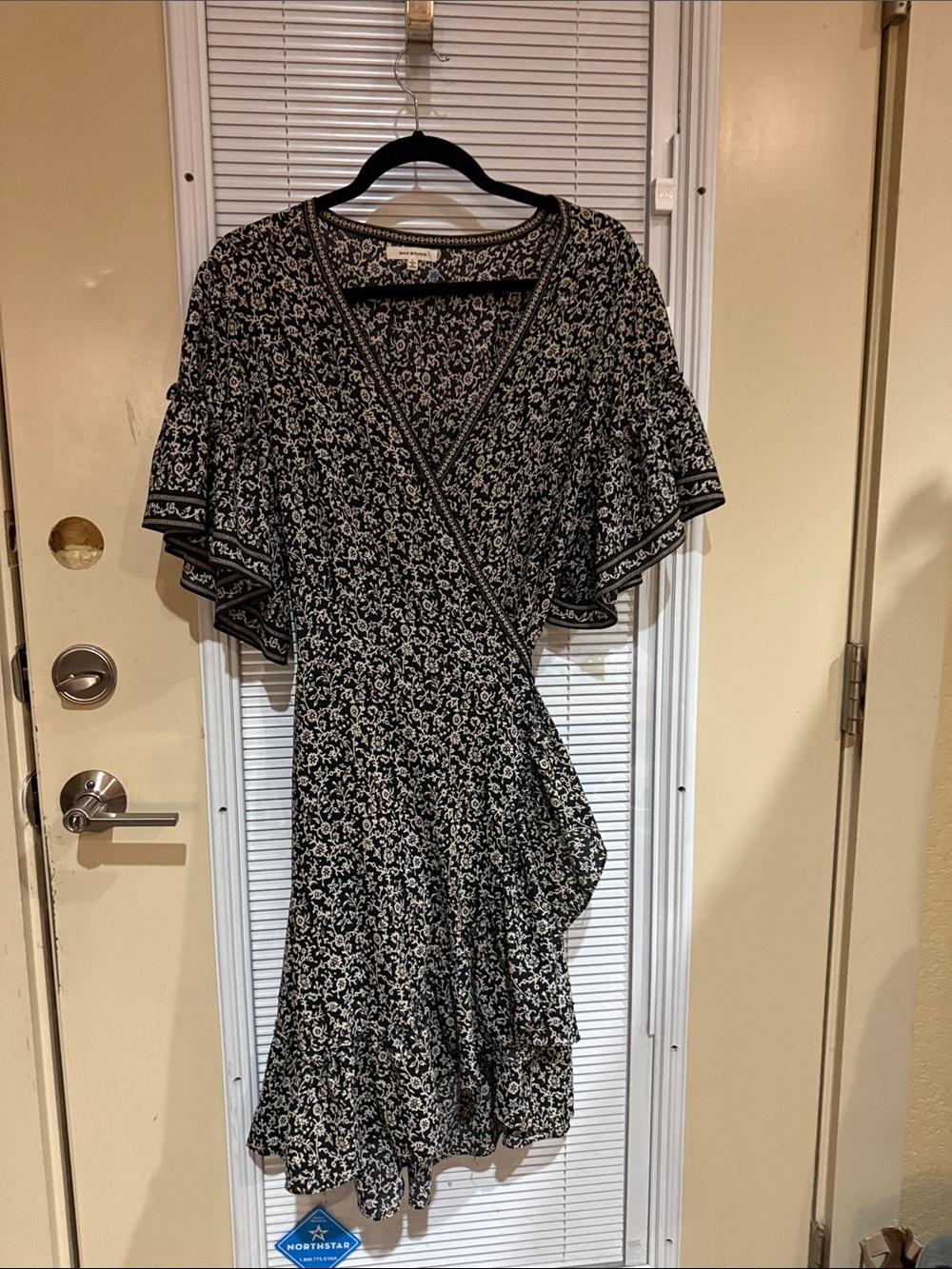 Max Studio Black and White Floral High-Low Wrap Dress - Picture 2 of 5